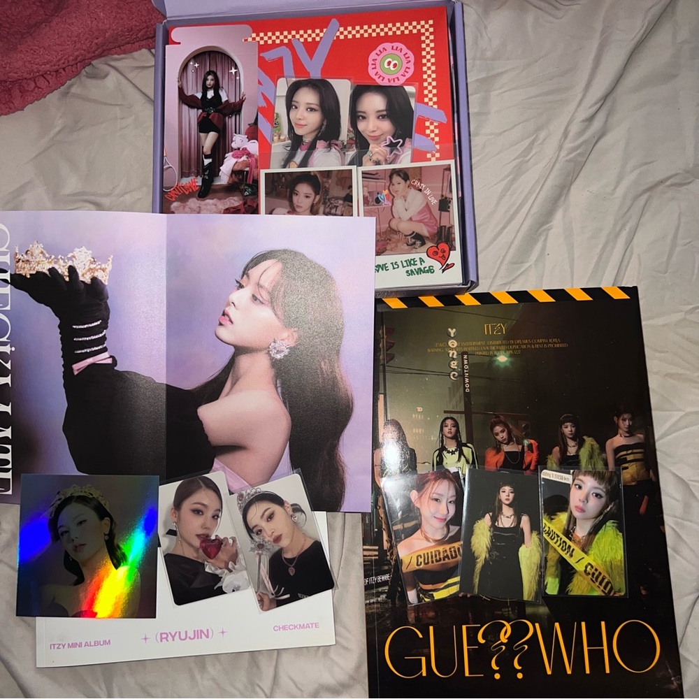 Itzy Collection Set - Picture 5 of 6